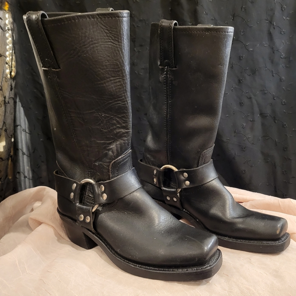 Frye Black Leather Classic Biker "Harness" Boots Women's Size 7